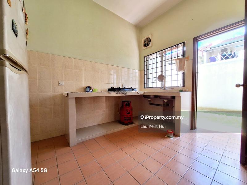 Rumah Berangkai 2 Tingkat untuk Dijual di kjtqa, Seri Kembangan oleh Lau Kent Hui - iProperty.com.my