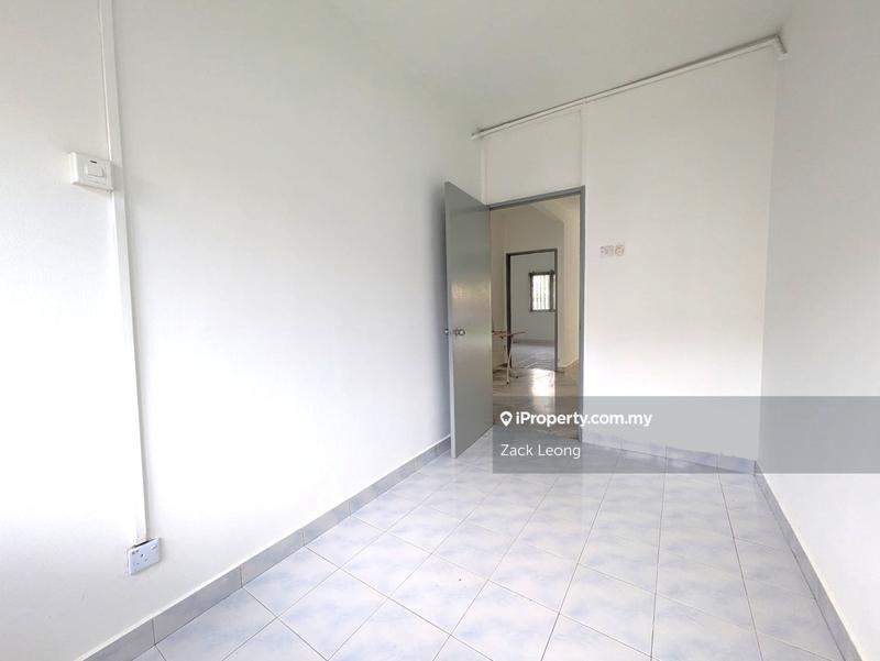 Apartment for Sale in Desa Pandan Baiduri Apartment Block C1 by Zack Leong - iProperty.com.my
