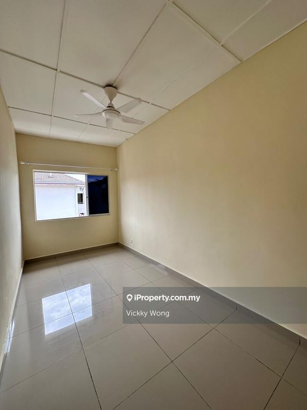 Pangsapuri untuk Dijual di Bunga Raya oleh Vickky Wong - iProperty.com.my
