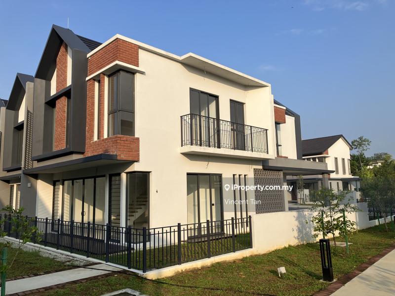 2-storey Terraced House for Sale in ELMINA ILHAM Residence East Garden West Valley, Shah Alam by Vincent Tan - iProperty.com.my