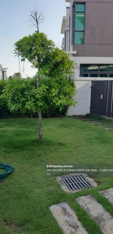Rumah Berkembar untuk Dijual di Sejati Residence Type H, Cyberjaya oleh Niz - iProperty.com.my