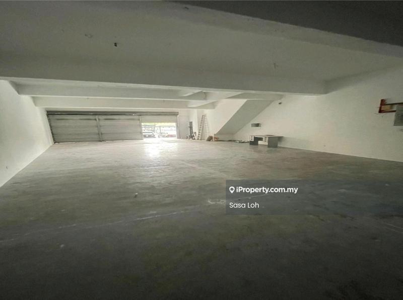 Shop untuk Disewa di Bandar Seri Putra, Bangi oleh Sasa Loh - Interior - iProperty.com.my