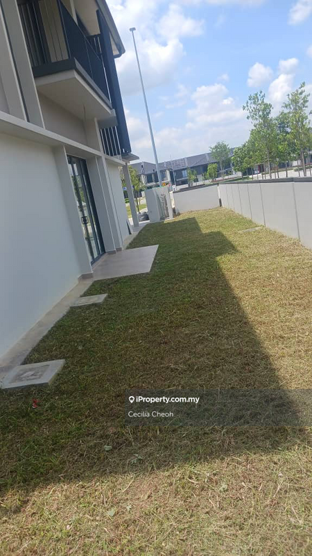 Rumah Berangkai 2 Tingkat untuk Dijual di Telok Panglima Garang, Selangor oleh Cecilia Cheoh - iProperty.com.my