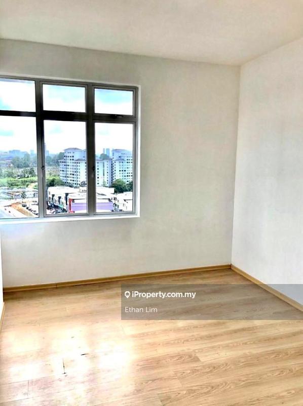 Kediaman Servis untuk Dijual di Larkin Heights oleh Ethan Lim - iProperty.com.my