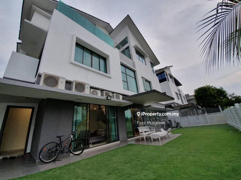 Rumah Berangkai 3 Tingkat untuk Dijual di Denai Alam, Shah Alam oleh Faez Muzamel - iProperty.com.my