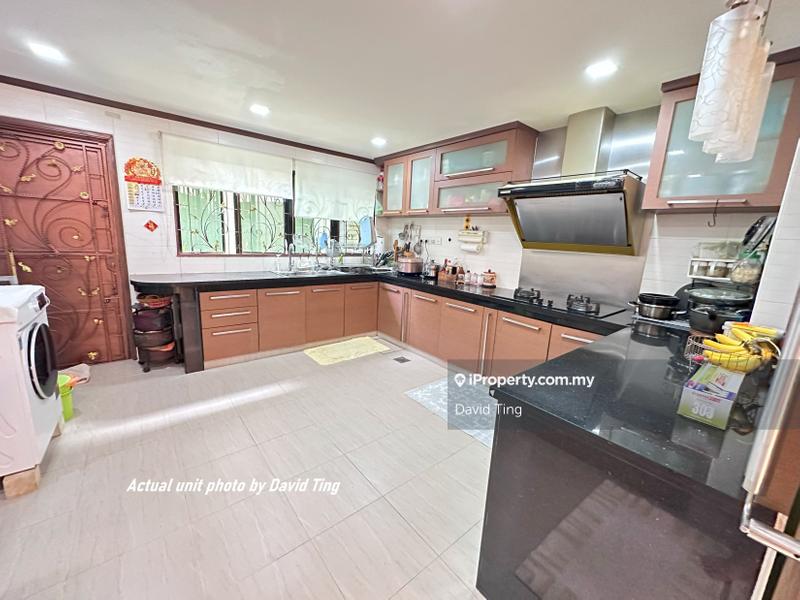 Rumah Teres 3-Tingkat untuk Dijual di Lake Fields, Sungai Besi oleh David Ting - iProperty.com.my