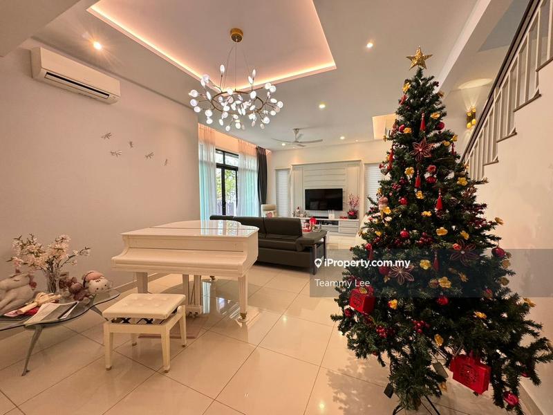 Rumah Berkembar untuk Dijual di Eco Majestic, Semenyih oleh Teammy Lee - iProperty.com.my
