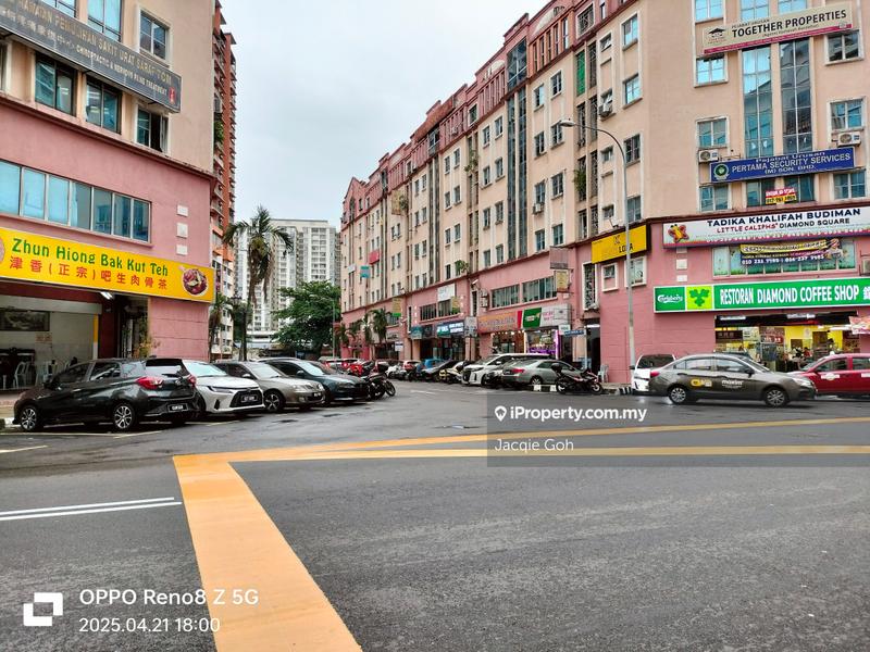 For Sale - Diamond Square Commercial Centre