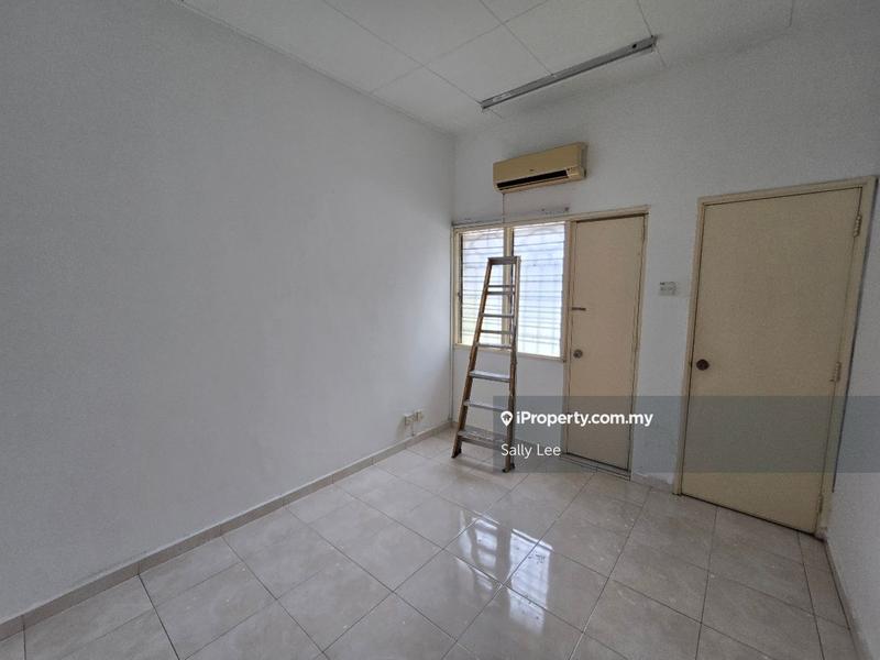 Terraced House for Sale in Usj 13, Subang Jaya by Sally Lee - iProperty.com.my