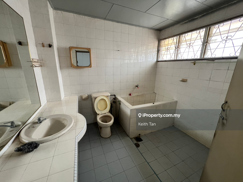 Rumah Teres 2-Tingkat untuk Dijual di Taman Bukit Baru, Bukit Baru oleh Keith Tan - iProperty.com.my
