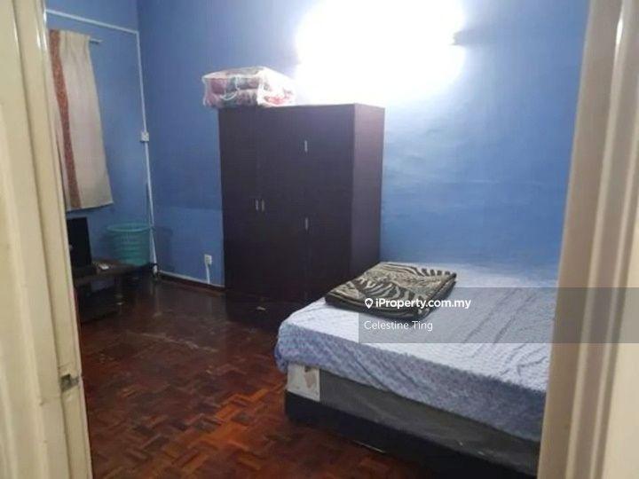 Rumah Berangkai 2 Tingkat untuk Dijual di Country Heights, Kajang oleh Celestine Ting - iProperty.com.my