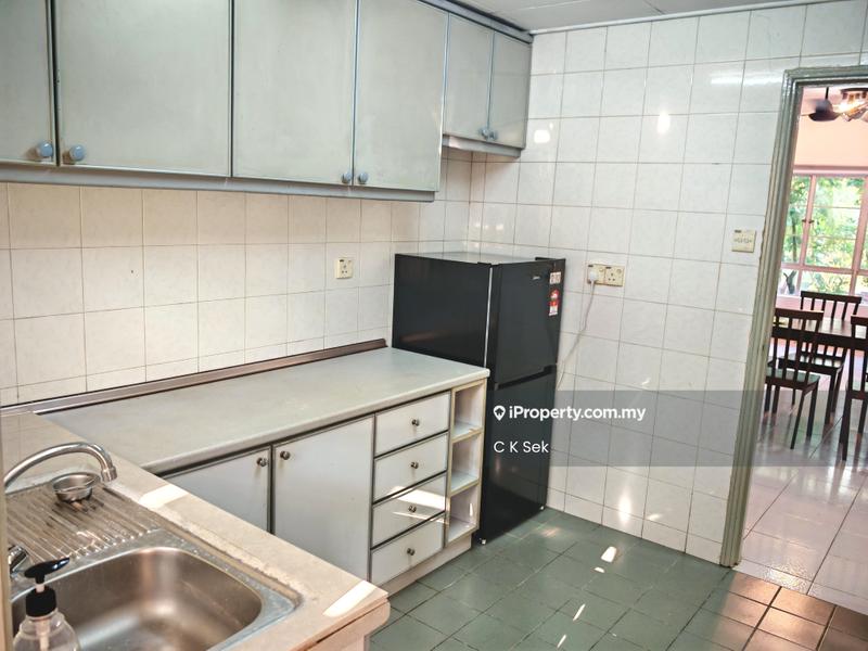 Condominium for Rent in Seri Hijauan by C K Sek - Kitchen - iProperty.com.my