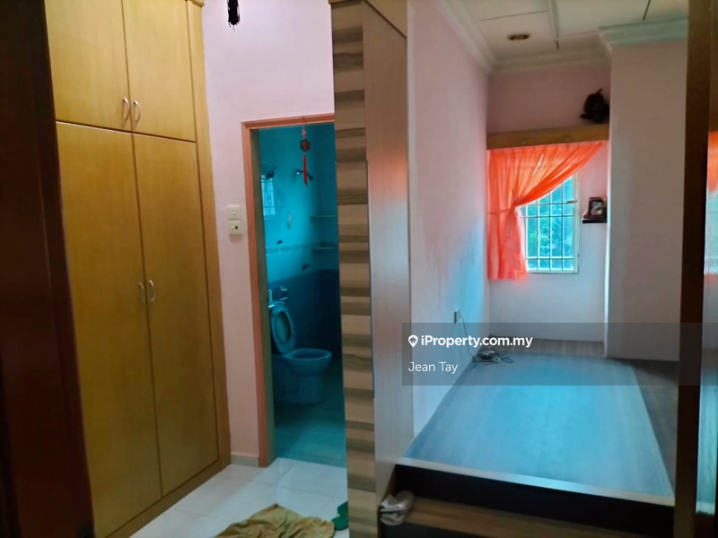 1-storey Terraced House for Sale in Taman Muzaffar Heights, Bukit Katil by Jean Tay - iProperty.com.my