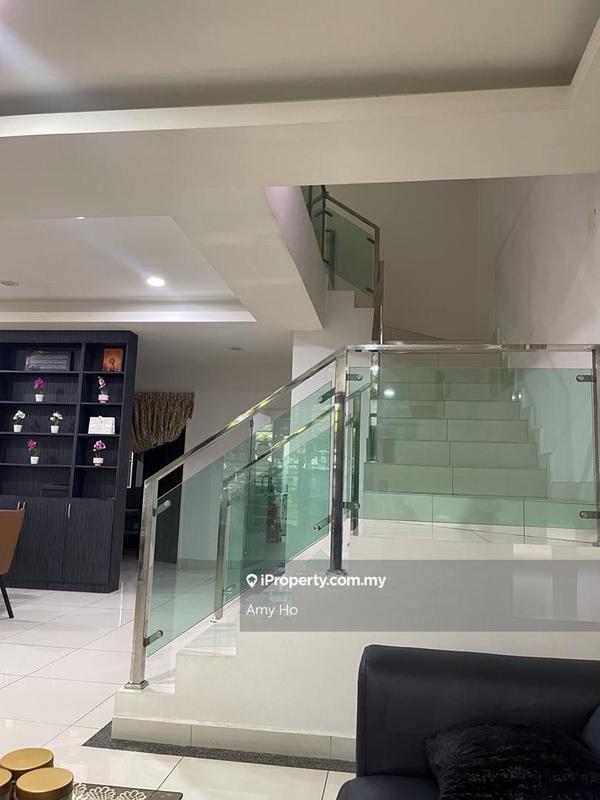 Rumah Teres 2-Tingkat untuk Dijual di Bukit Rahman Putra, Sungai Buloh oleh Amy Ho - iProperty.com.my