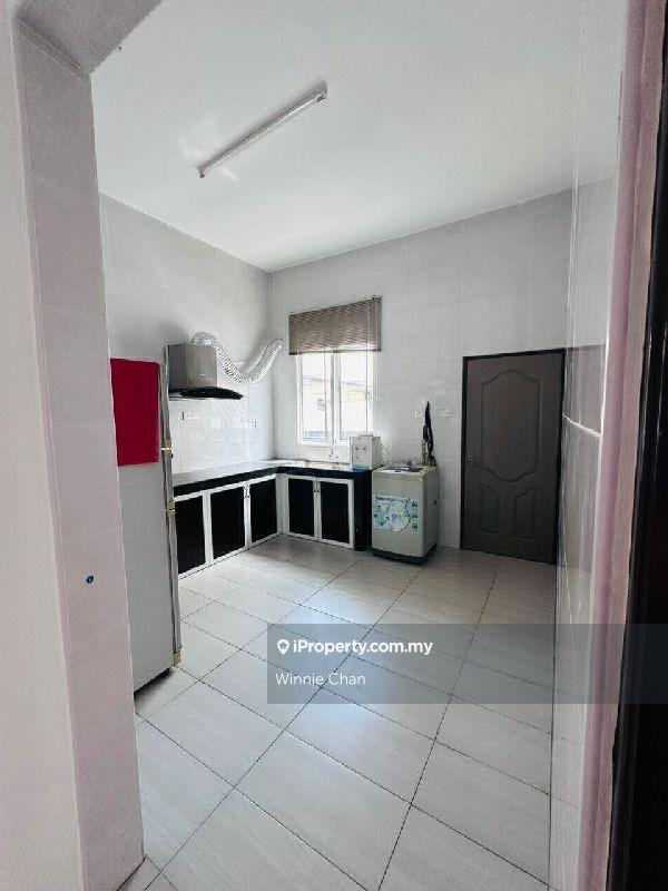 Bungalow House for Sale in Taman Pasir Wang, Lahat by Winnie Chan - iProperty.com.my