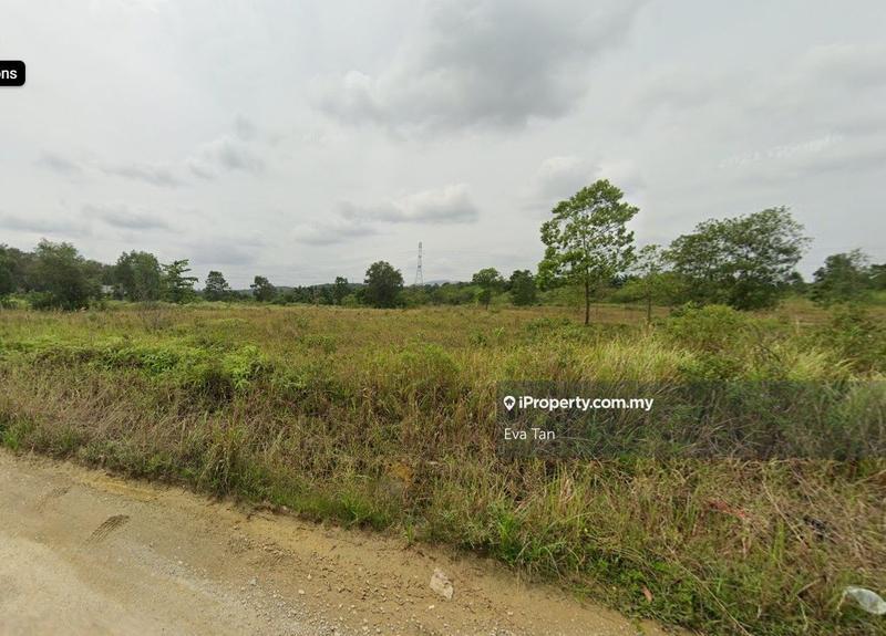 For Sale - Senai Commercial Land
