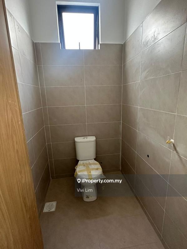 Kedai-Pejabat untuk Disewa di kbsnx, Kluang oleh Vivi Lim - iProperty.com.my