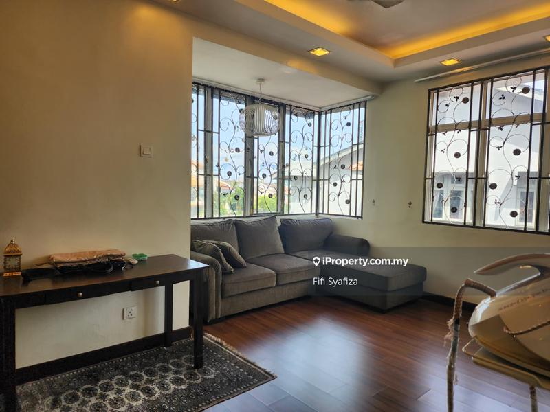 Rumah Berkembar untuk Dijual di Kelana Jaya, Petaling Jaya oleh Fifi Syafiza - iProperty.com.my
