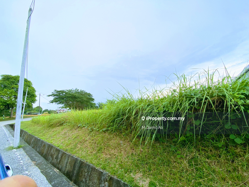 Residential Land for Sale in Yong Peng Town Area, Yong Peng by M Jamil Ali - iProperty.com.my
