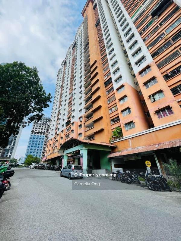 Rumah Flat untuk Dijual di Flora Damansara Flat oleh Camelia Ong - iProperty.com.my