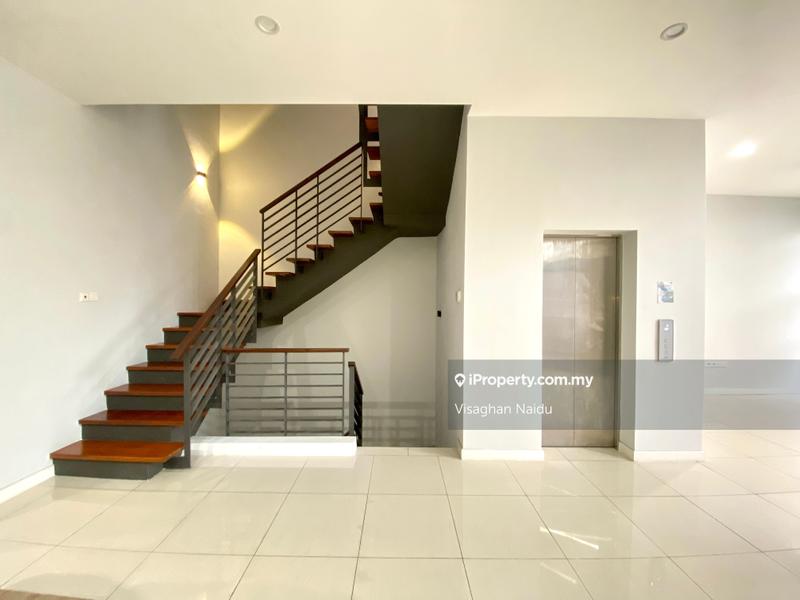 Rumah Berangkai 3.5 Tingkat untuk Dijual di Fields of Gold Villa Senja Rawang Kota Emerald, Rawang oleh Visaghan Naidu - iProperty.com.my