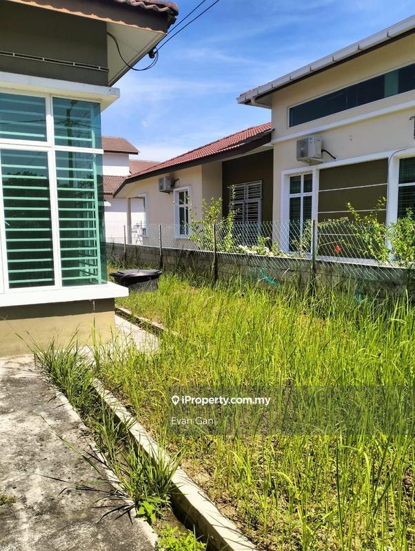 Bungalow House for Sale in Taman Belimbing Setia, Durian Tunggal by Evan Gan - iProperty.com.my