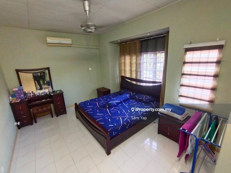 Rumah Berangkai 2 Tingkat untuk Dijual di Taman Kajang Perdana, Kajang oleh Sam Yap - iProperty.com.my