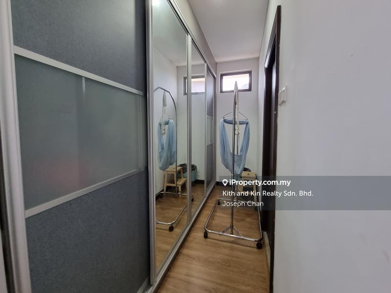 Rumah Teres 3-Tingkat untuk Dijual di Laman Glenmarie, Shah Alam oleh Joseph Chan - iProperty.com.my