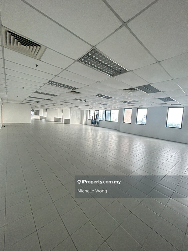 Pejabat untuk Disewa di Menara Zurich Office Tower, Johor Bahru oleh Michelle Wong - iProperty.com.my