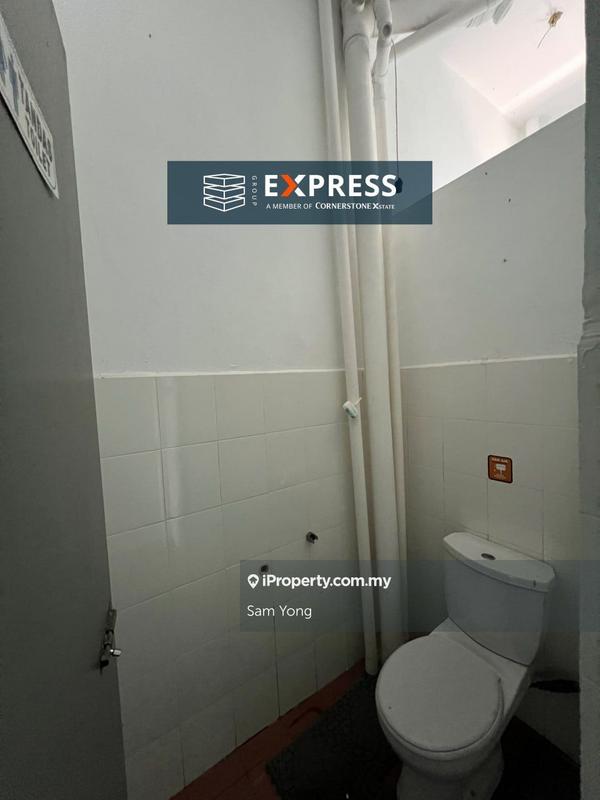 Shop-Office for Sale in Pujut, Miri by Sam Yong - iProperty.com.my