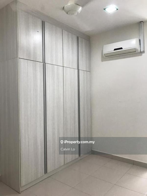 Rumah Teres 2.5-Tingkat untuk Dijual di Kinrara Residence, Puchong oleh Calvin Lo - iProperty.com.my