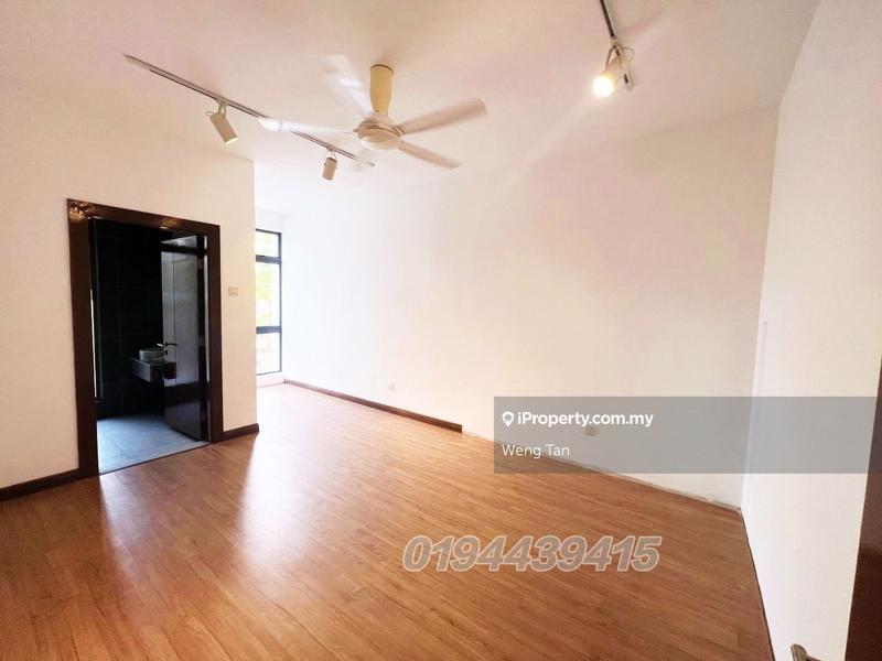 3-storey Terraced House for Sale in Laman Glenmarie, Glenmarie by Weng Tan - iProperty.com.my