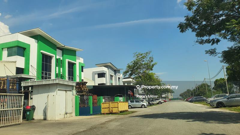 Detached Factory for Rent in Taman Industri Puchong, Puchong by Ryan Mew - Exterior - iProperty.com.my