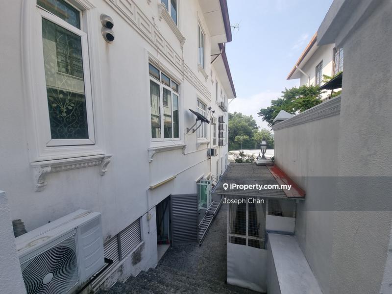 Bungalow House for Sale in Seksyen 7, Shah Alam by Joseph Chan - iProperty.com.my