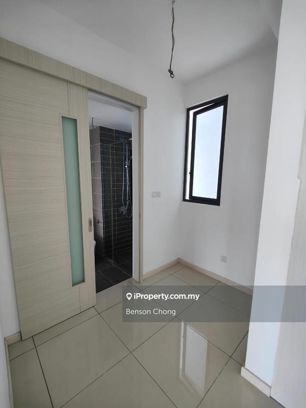 For Sale - The M @ Medini Macrolink