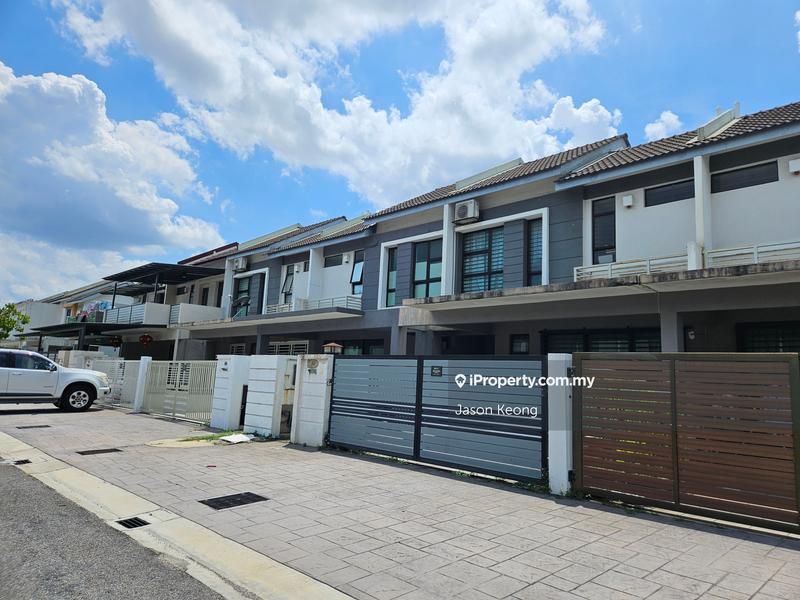 Rumah Berangkai 2 Tingkat untuk Dijual di Lakeside Residences, Puchong oleh Jason Keong - iProperty.com.my