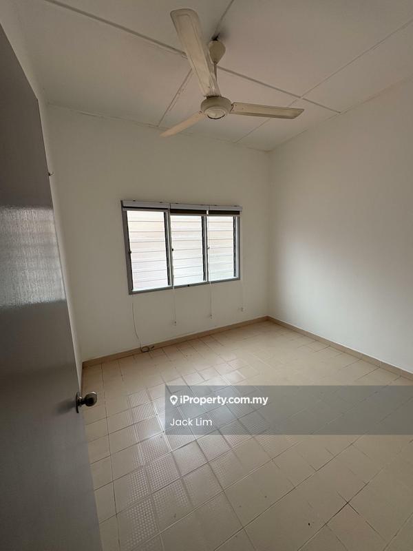 Rumah Bandar untuk Disewa di Happy Garden, Kuchai Lama oleh Jack Lim - iProperty.com.my