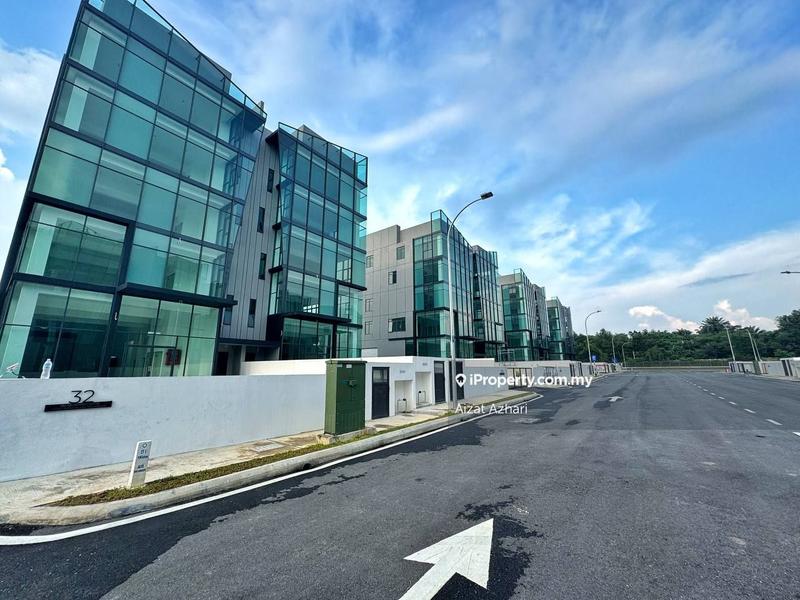 Semi-D Komersial untuk Disewa di NOVUS BUSINESS PARK HICOM, Glenmarie oleh Aizat Azhari - iProperty.com.my