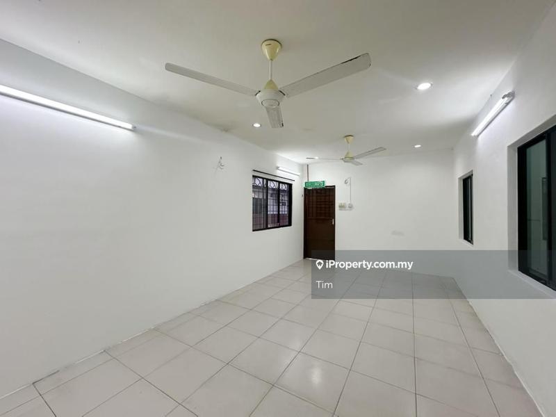 Rumah Berangkai 1 Tingkat untuk Dijual di Taman Malim Jaya, Bachang oleh Tim - iProperty.com.my