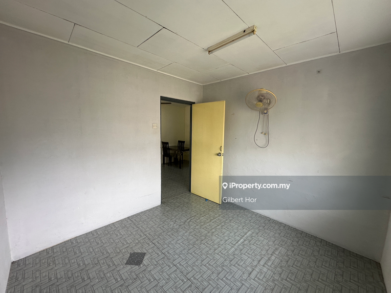 Flat for Sale in Seksyen 2 Wangsa Maju Flat by Gilbert Hor - iProperty.com.my