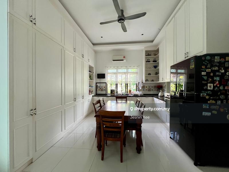 Bungalow House for Sale in Perdana Lakeview East, Cyberjaya by Jesnin Kee - iProperty.com.my