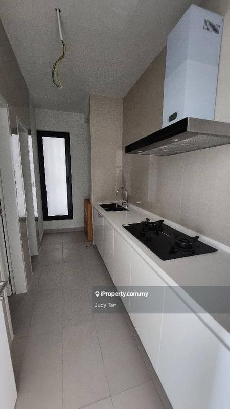 Kediaman Servis untuk Dijual di Mayfair Residences @ Pavilion Embassy oleh Judy Tan - iProperty.com.my