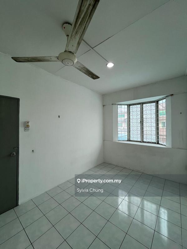 2.5-storey Terraced House for Sale in Taman Grand Millennium, Kota Kinabalu by Sylvia Chung - iProperty.com.my