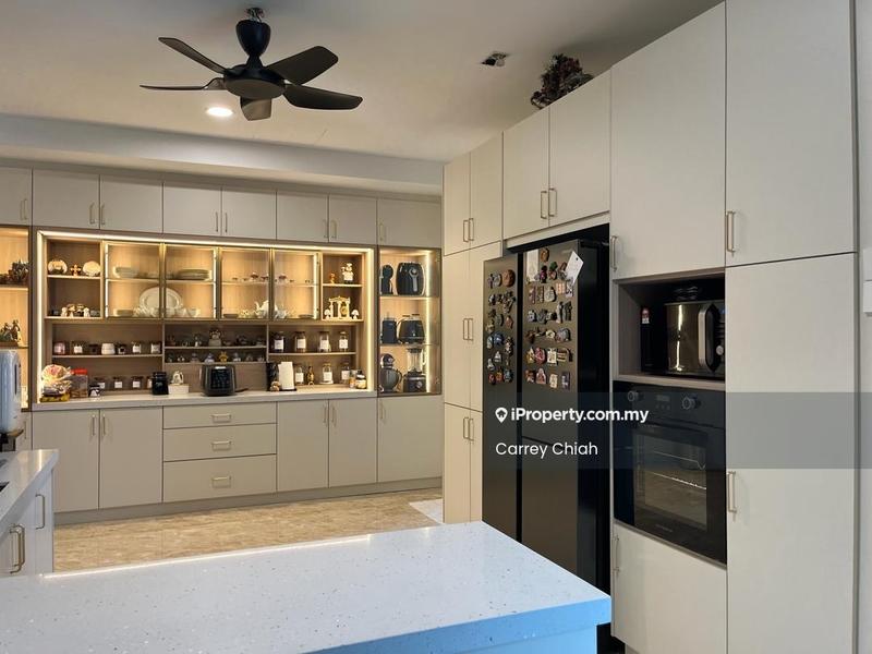 Semi-Detached House for Sale in Lake Edge, Puchong by Carrey Chiah - iProperty.com.my