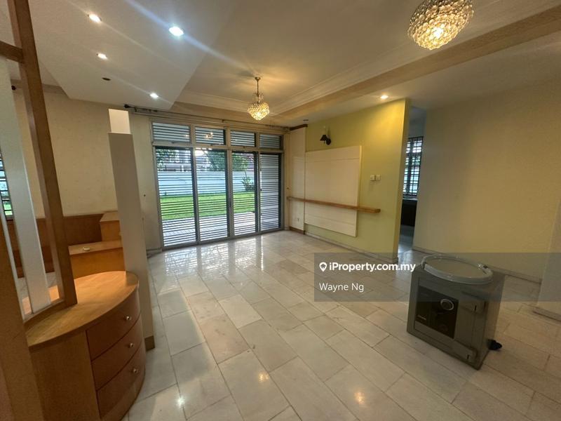 Bungalow House for Sale in Taman Perling, Perling by Wayne Ng - iProperty.com.my
