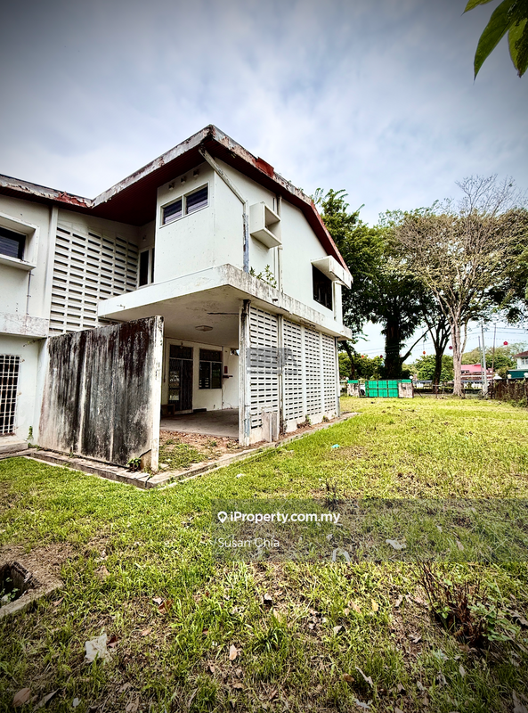 Bungalow House for Sale in George Town, Penang by Susan Chia - iProperty.com.my