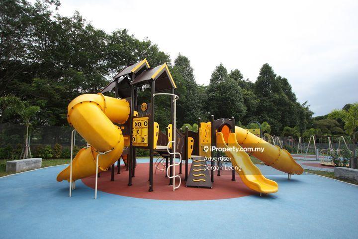 For Sale - 280 Park Homes