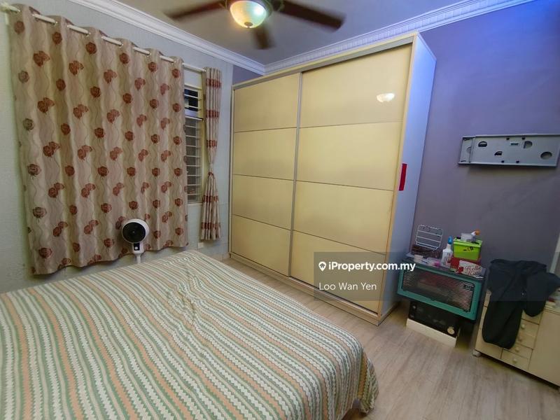 Condominium for Sale in Pearl Avenue by Loo Wan Yen - iProperty.com.my