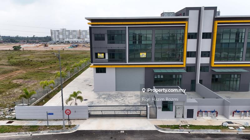 Kilang Berkembar untuk Disewa di Bandar Serenia, Dengkil oleh Fiqri Hazim Rozmi - iProperty.com.my