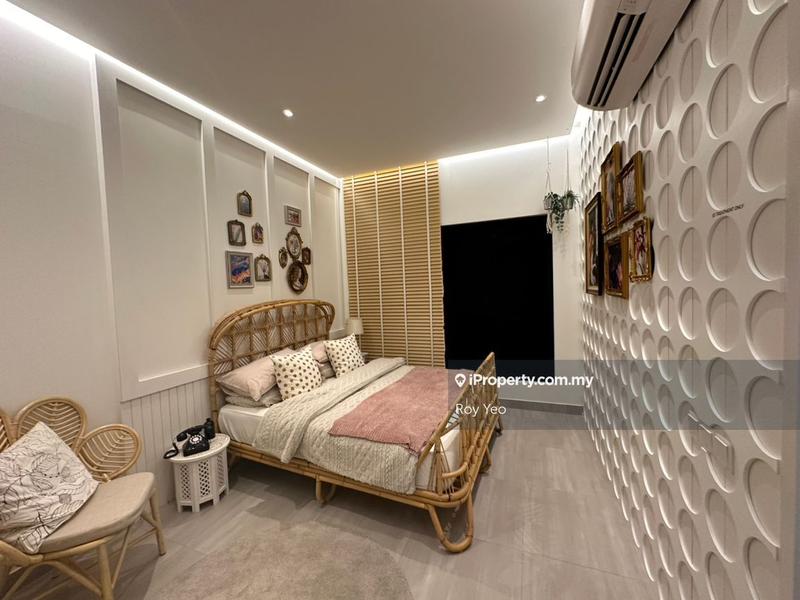 For Sale - The Park Sky Residence